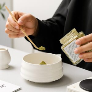 Alternative view of Matcha Bambuslöffel (Chashaku)